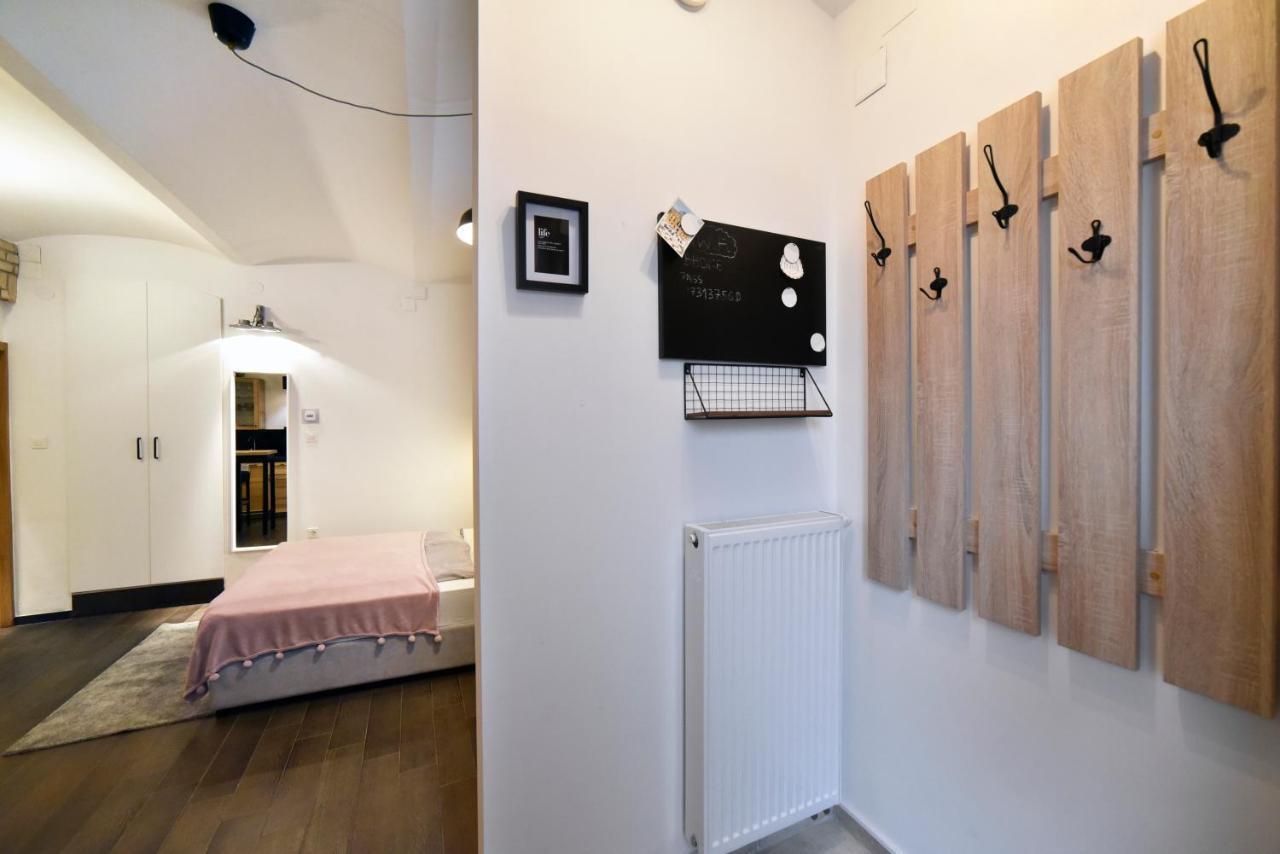 Manuela Varsavska Studio Apartments Zagreb Luaran gambar