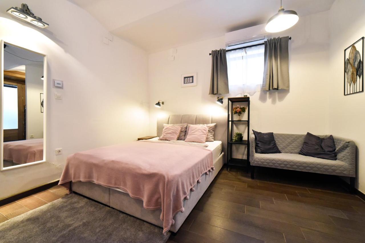 Manuela Varsavska Studio Apartments Zagreb Luaran gambar