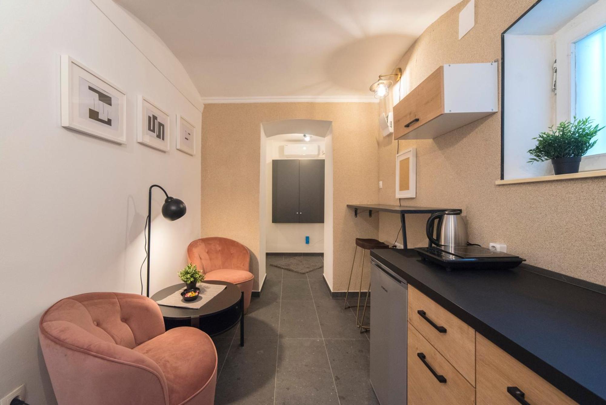 Manuela Varsavska Studio Apartments Zagreb Luaran gambar
