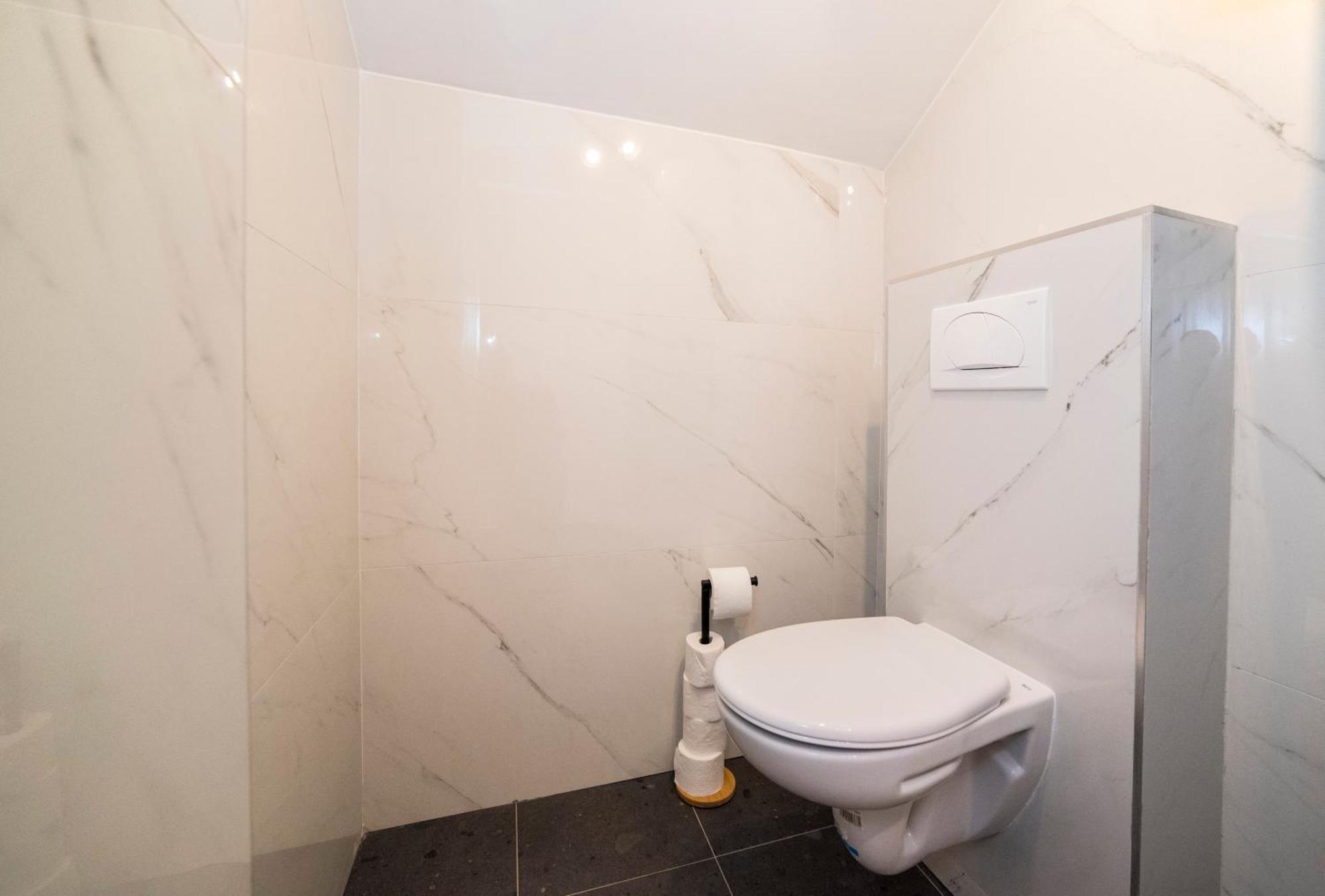 Manuela Varsavska Studio Apartments Zagreb Luaran gambar