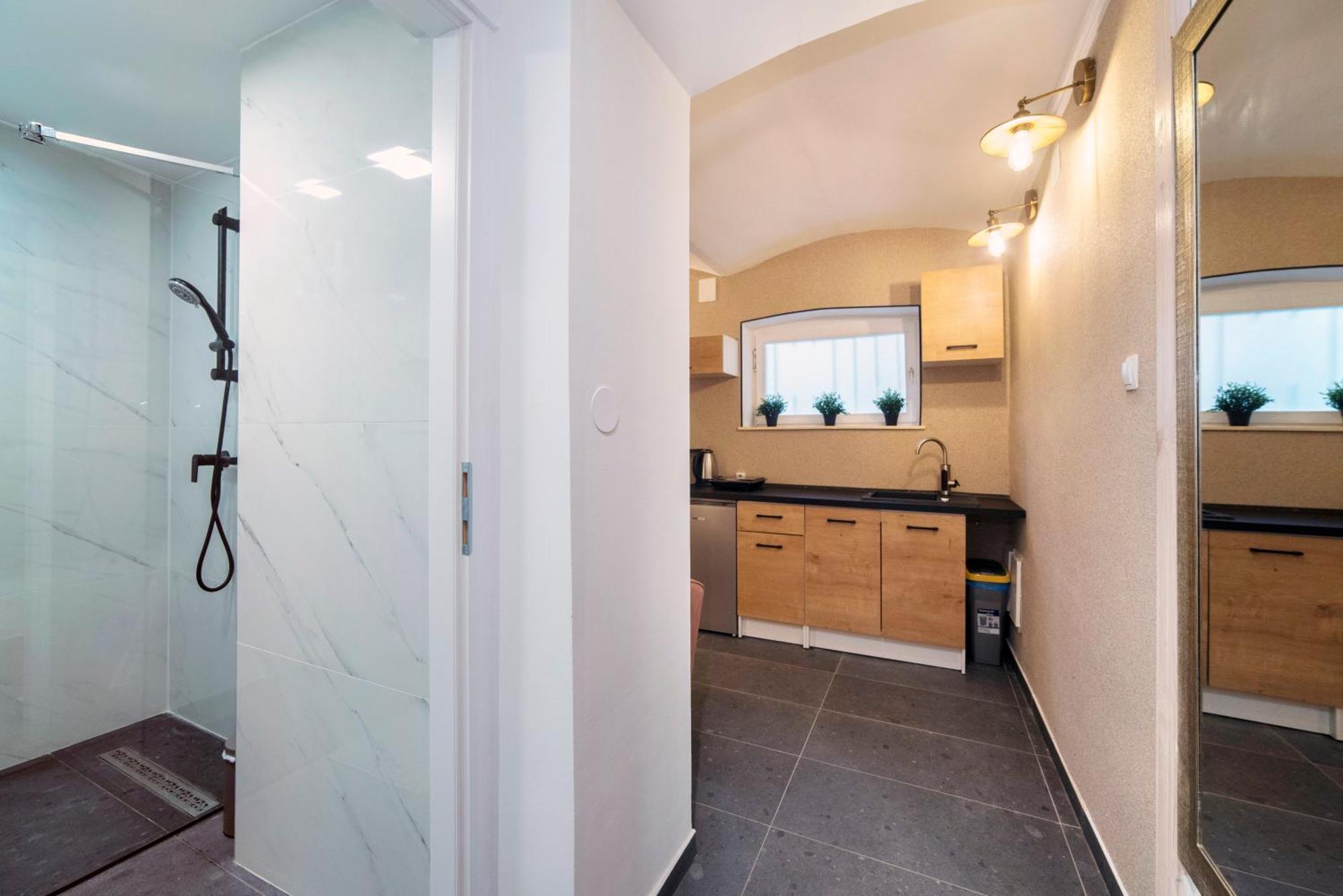 Manuela Varsavska Studio Apartments Zagreb Luaran gambar